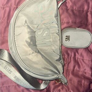 Steve Madden Women's Olive Green Belt Bag